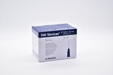 B. Braun Sterican Einmalkanüle / Injektionskanüle 23G 0,60x25, 100 Stück